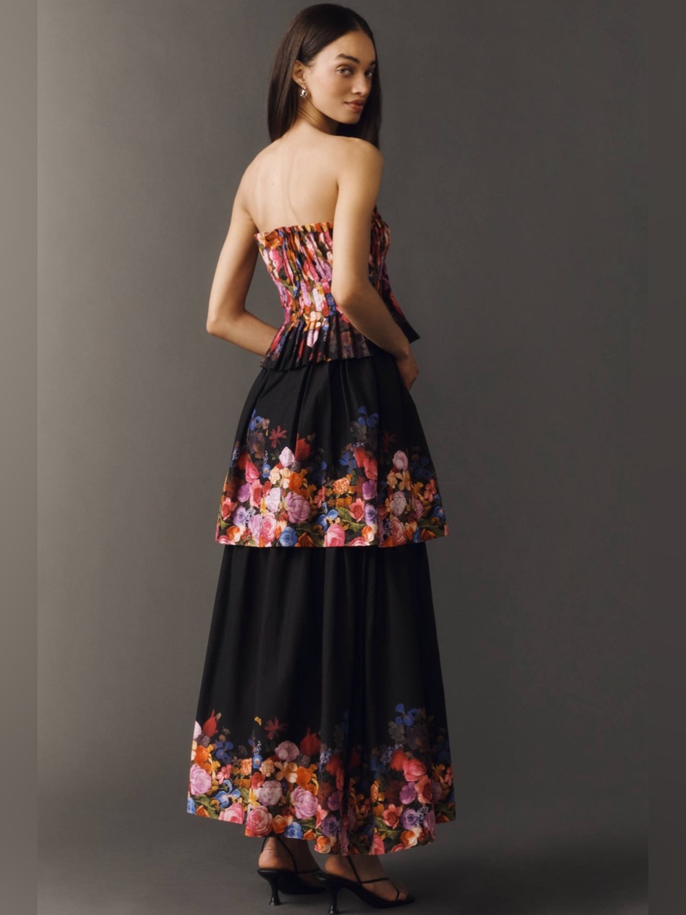 Elliatt Alice Strapless Tiered Maxi Dress in Black Floral Size S NWT - Picture 3 of 9